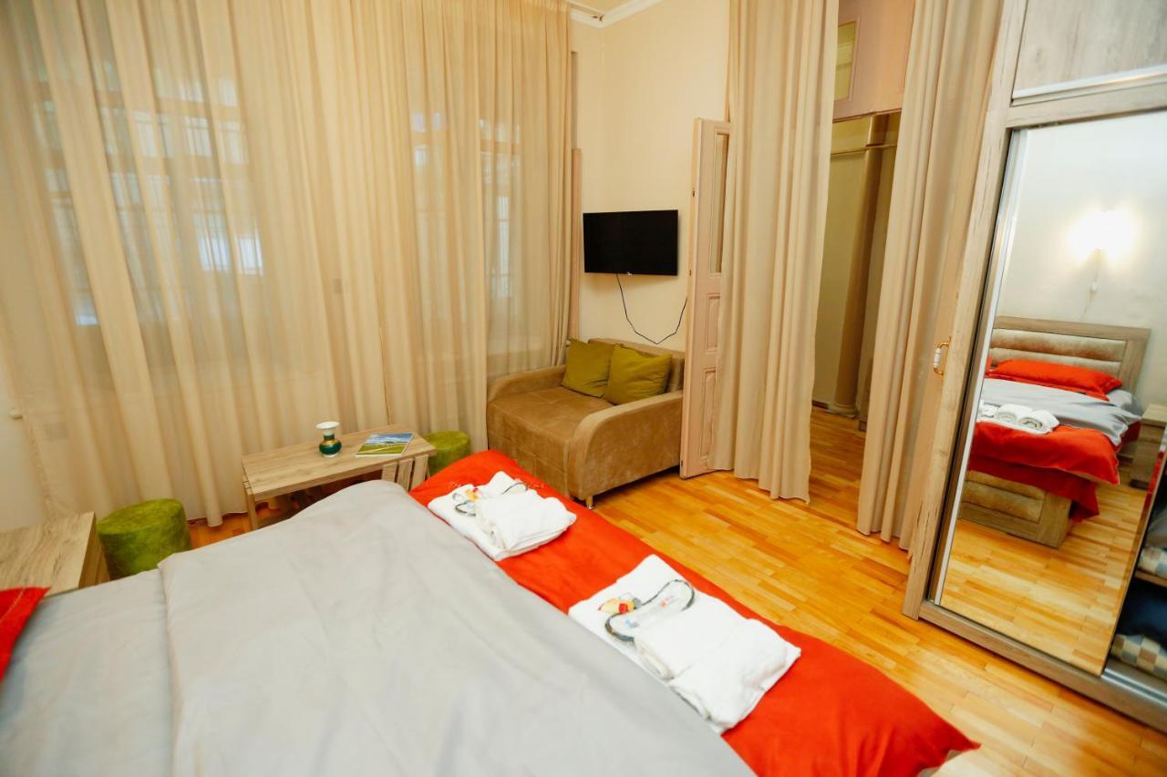 Old Tbilisi N&M Apartment ภายนอก รูปภาพ