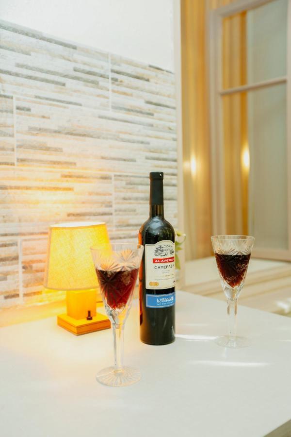 Old Tbilisi N&M Apartment ภายนอก รูปภาพ