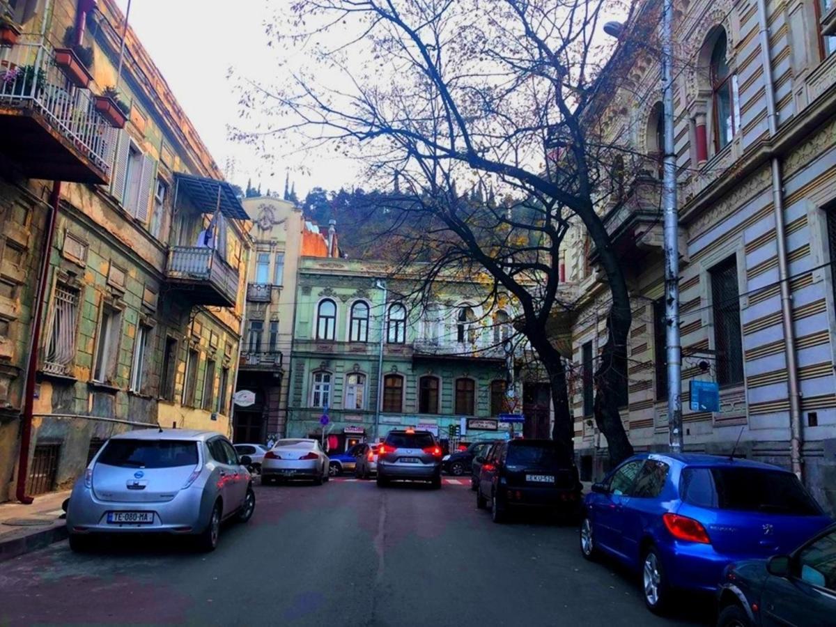 Old Tbilisi N&M Apartment ภายนอก รูปภาพ